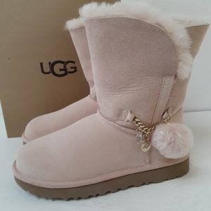 Ugg Classic Short Charm Boots 